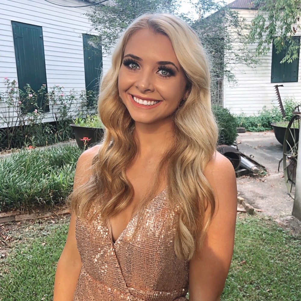 Meet your Posher, Anna k